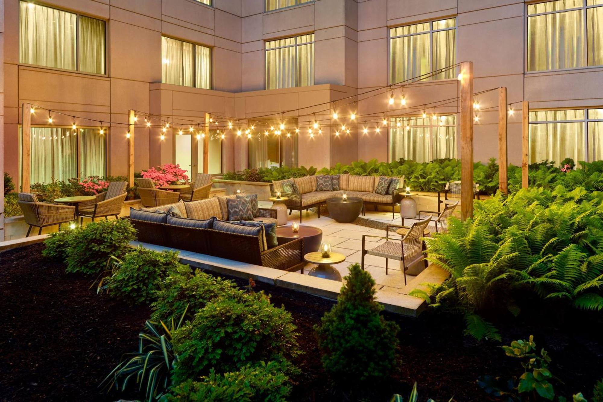 Courtyard By Marriott Washington, D.c./foggy Bottom Hotel Washington