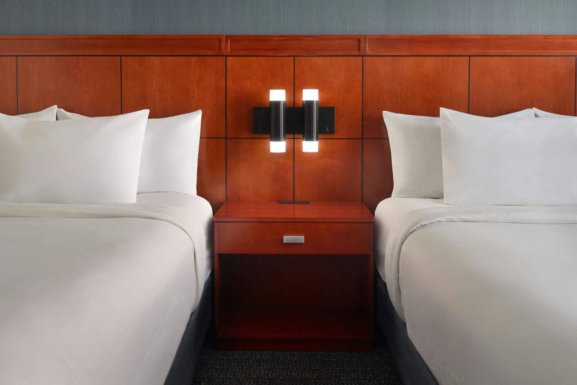 Hotel Courtyard By Marriott Washington, D.c./foggy Bottom Washington